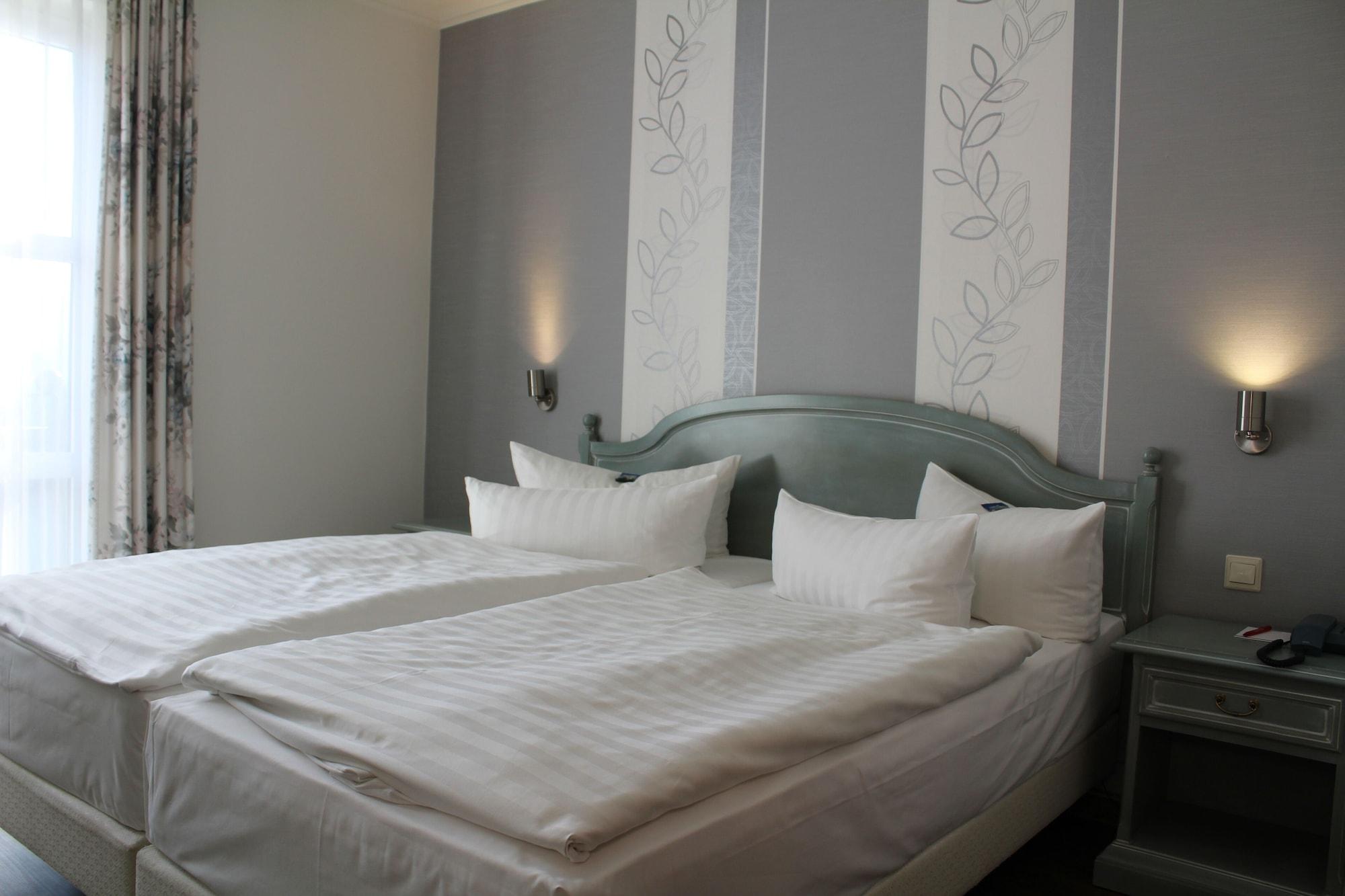 Hotel Residenz Bad Frankenhausen Bagian luar foto